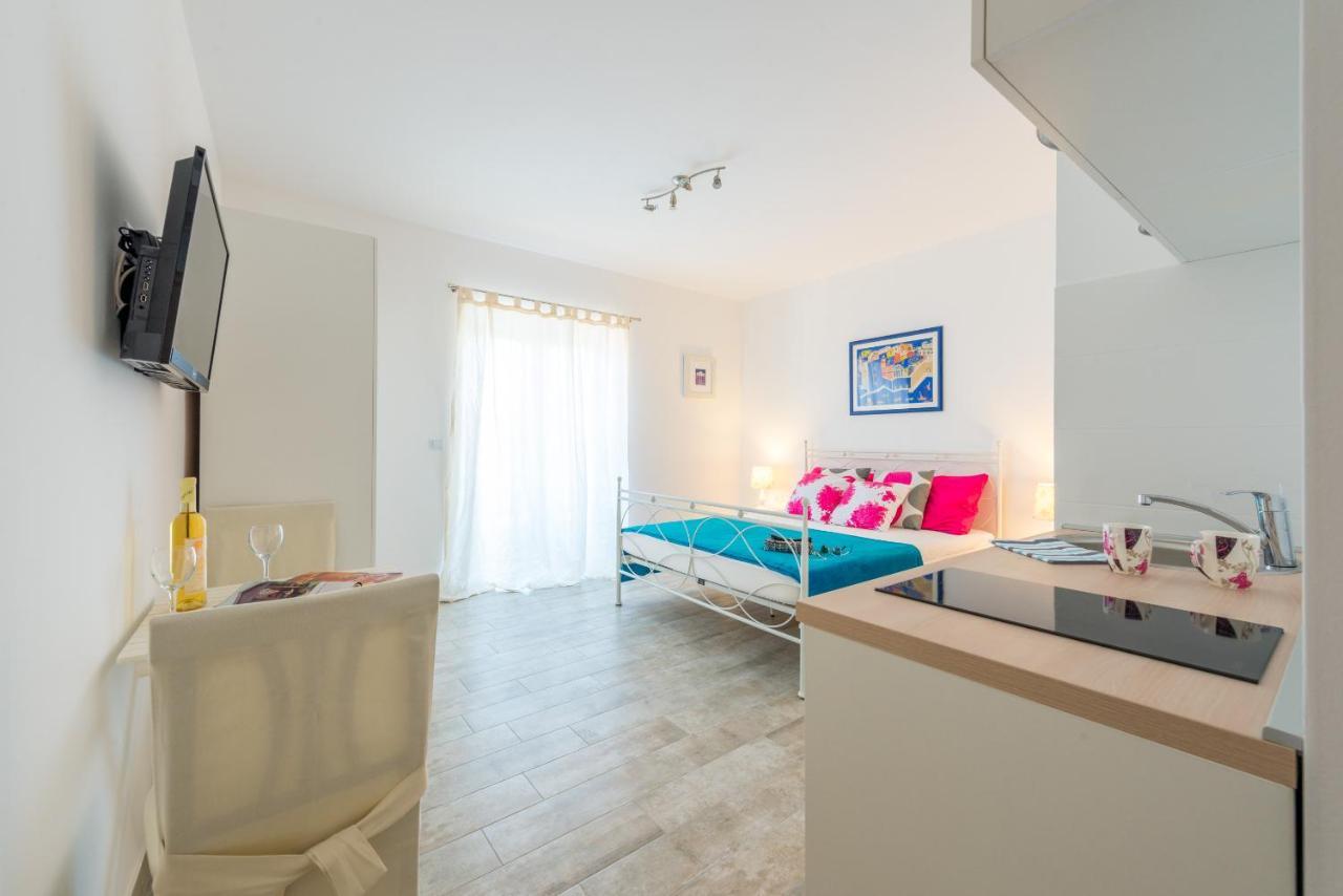 Mihaela & Brigita Bayview Studio Apartments Dubrovnik Exterior photo